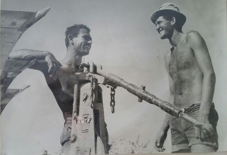 עודד יפה ועוזי גדיש בגן הירק
