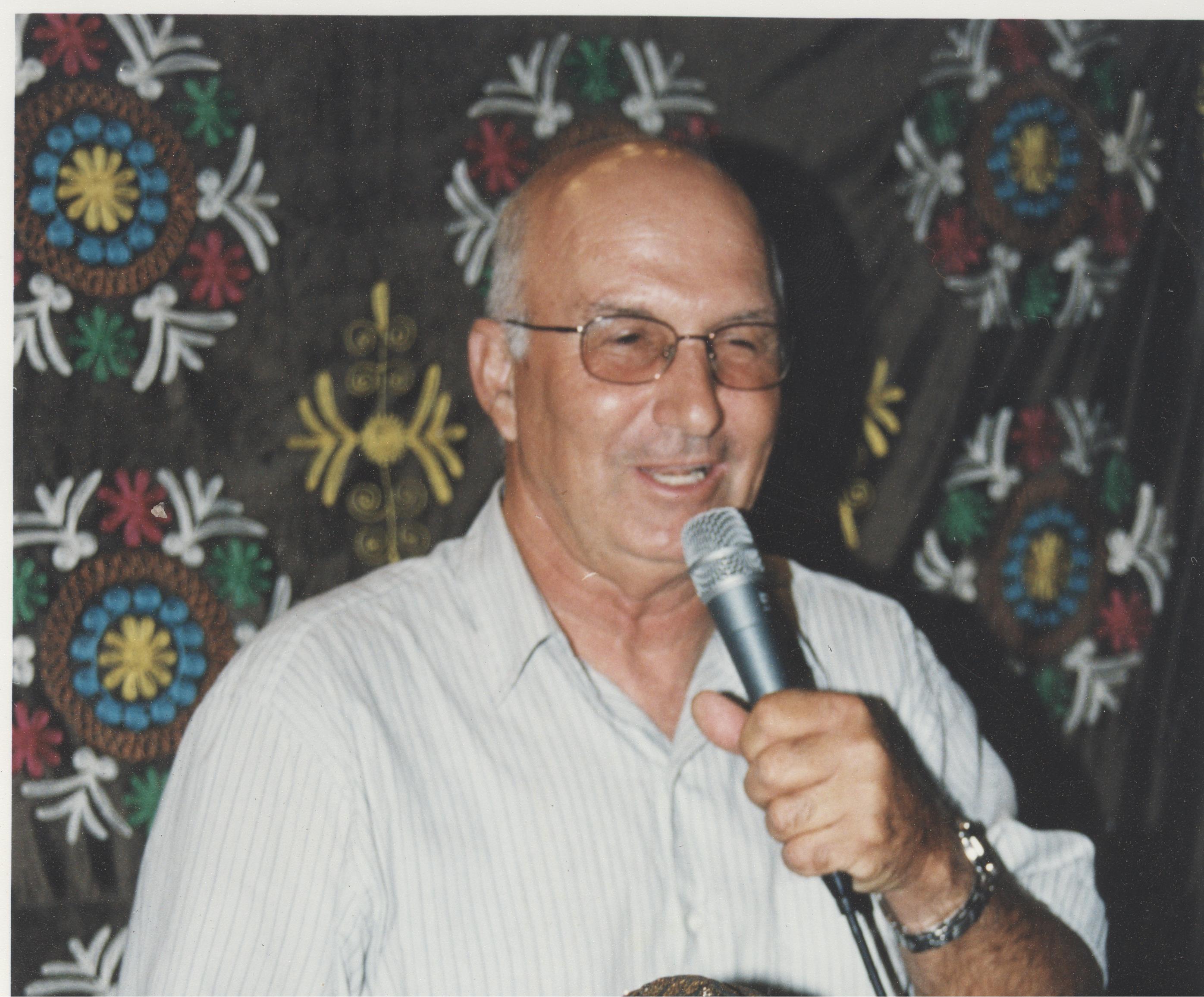 במסיבת החינה של דור