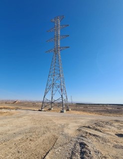 קו מתח גבוה ליד מושב עידן.